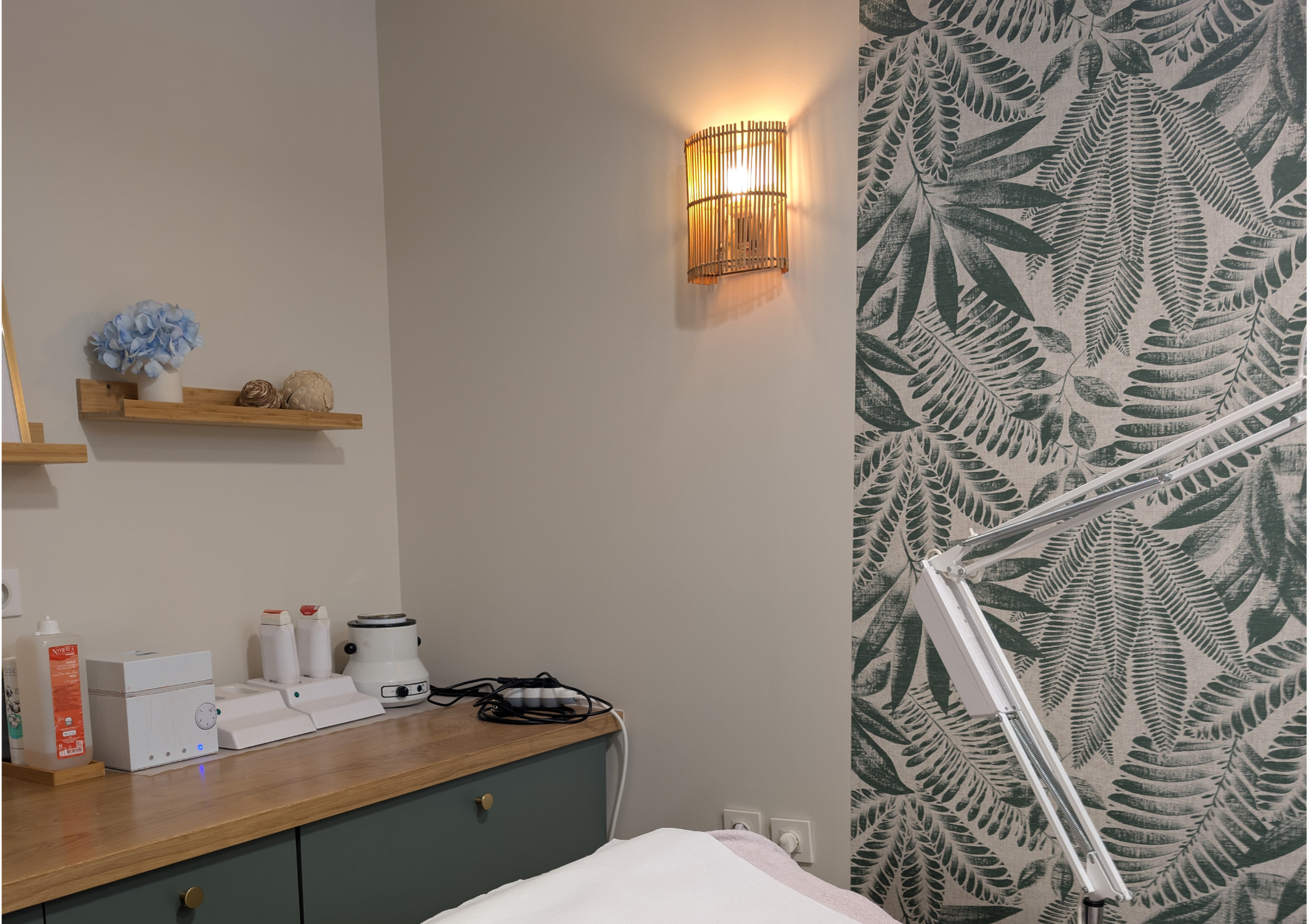 mise en valeur d'une cabine d'un institut de beauté